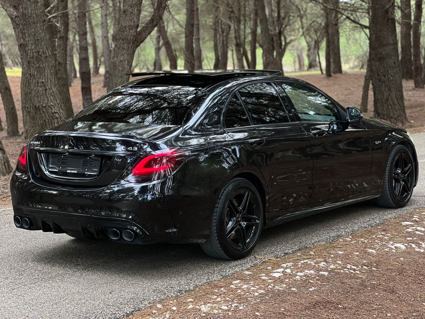 Mercedes-Benz C43 AMG